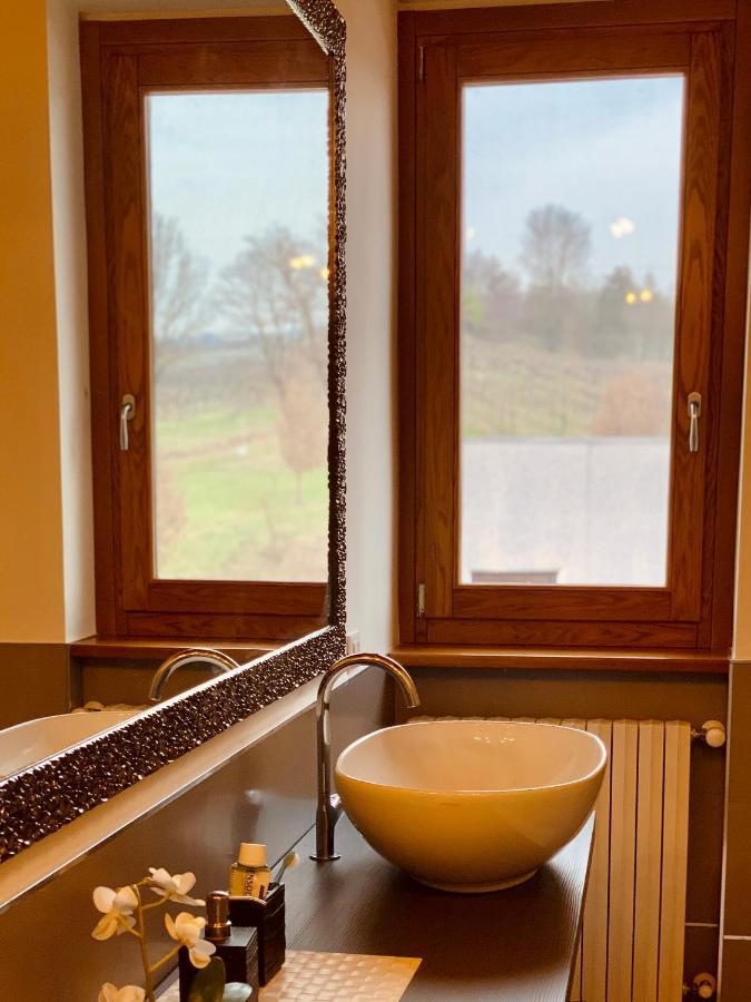 Agriturismo Bosco Longhino Santa Maria della Versa Kültér fotó